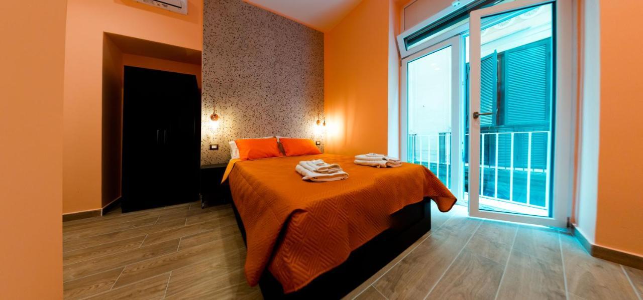 Irto B&B Кастелламмаре-ди-Стабия Экстерьер фото